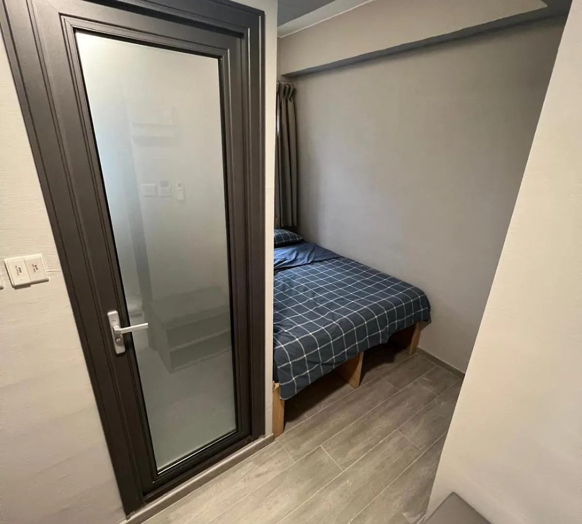 Check Inn Hk Hong Kong Hostel