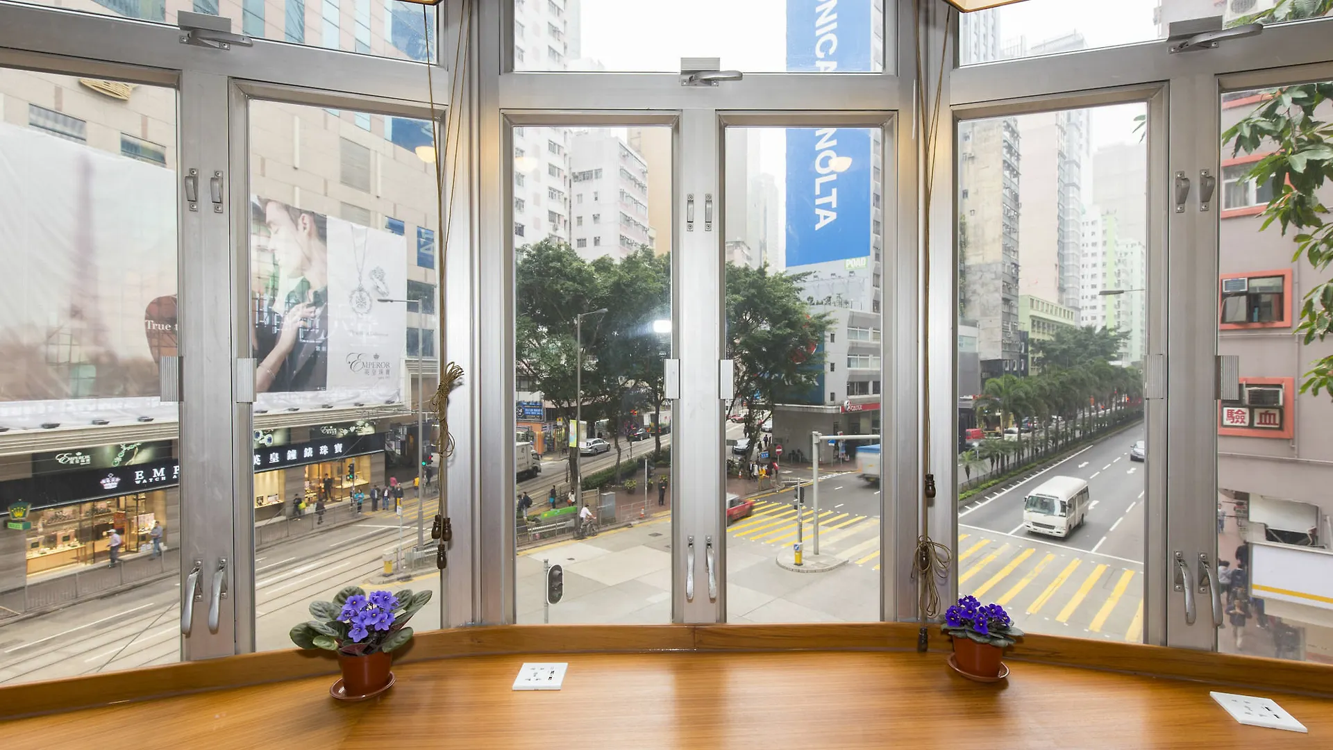 Check Inn Hk Hong Kong